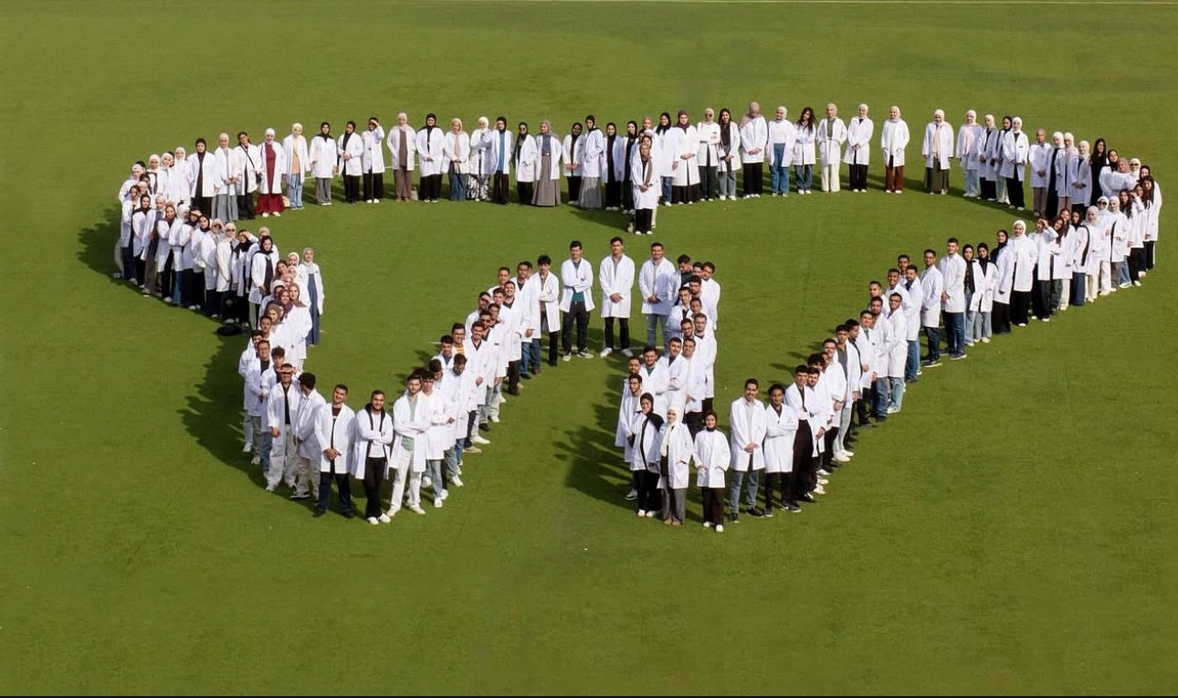 Ivory Dental society students photo
